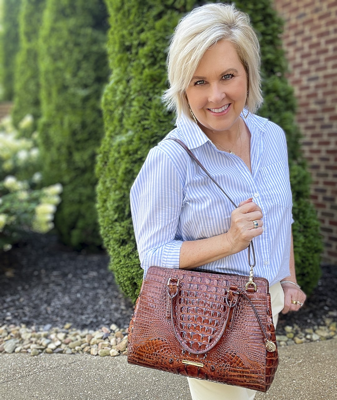 Over 40 Fashion Blogger, Tania Stephens is showing how to style Chinos and a striped shirt for summer14
