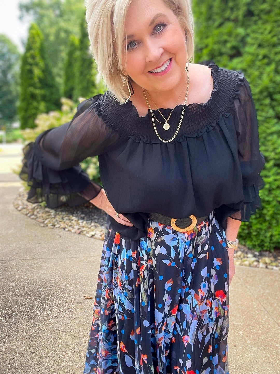 Over 40 Fashion Blogger, Tania Stephens is styling a floral chiffon skirt for a fall wedding23