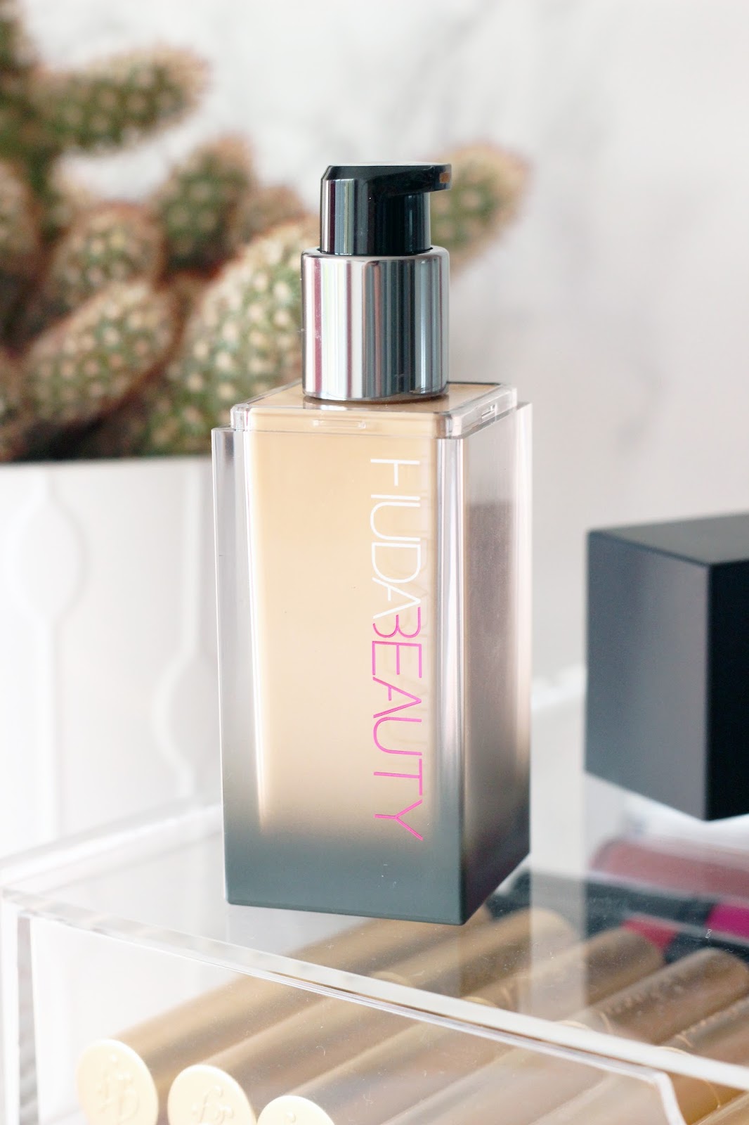 Huda Beauty #FauxFilter Foundation | Review